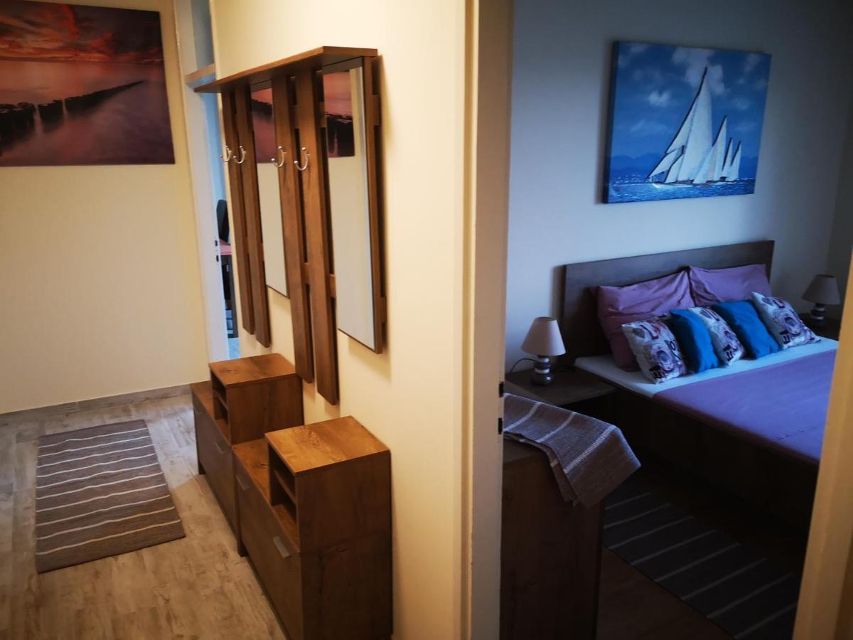 Apartman Petrovic City Center Trogir Buitenkant foto