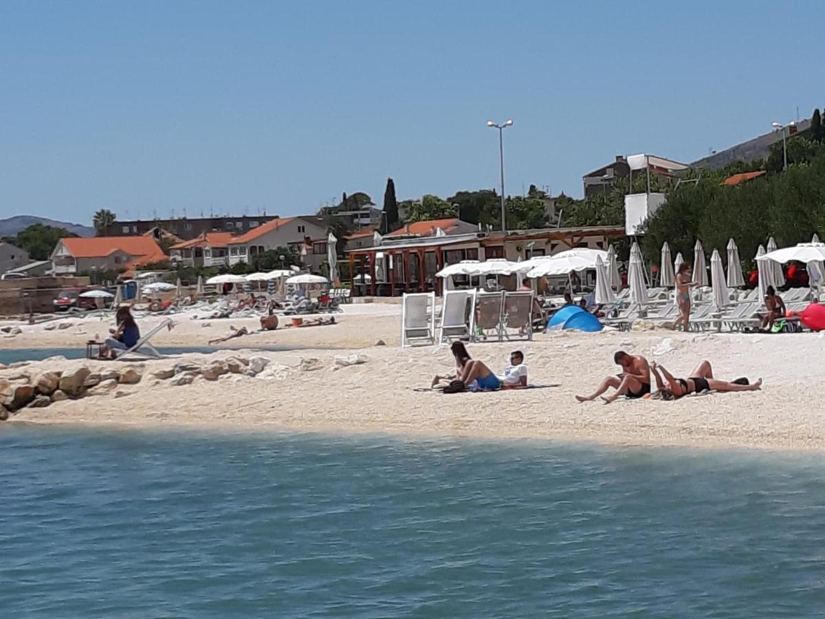 Apartman Petrovic City Center Trogir Buitenkant foto