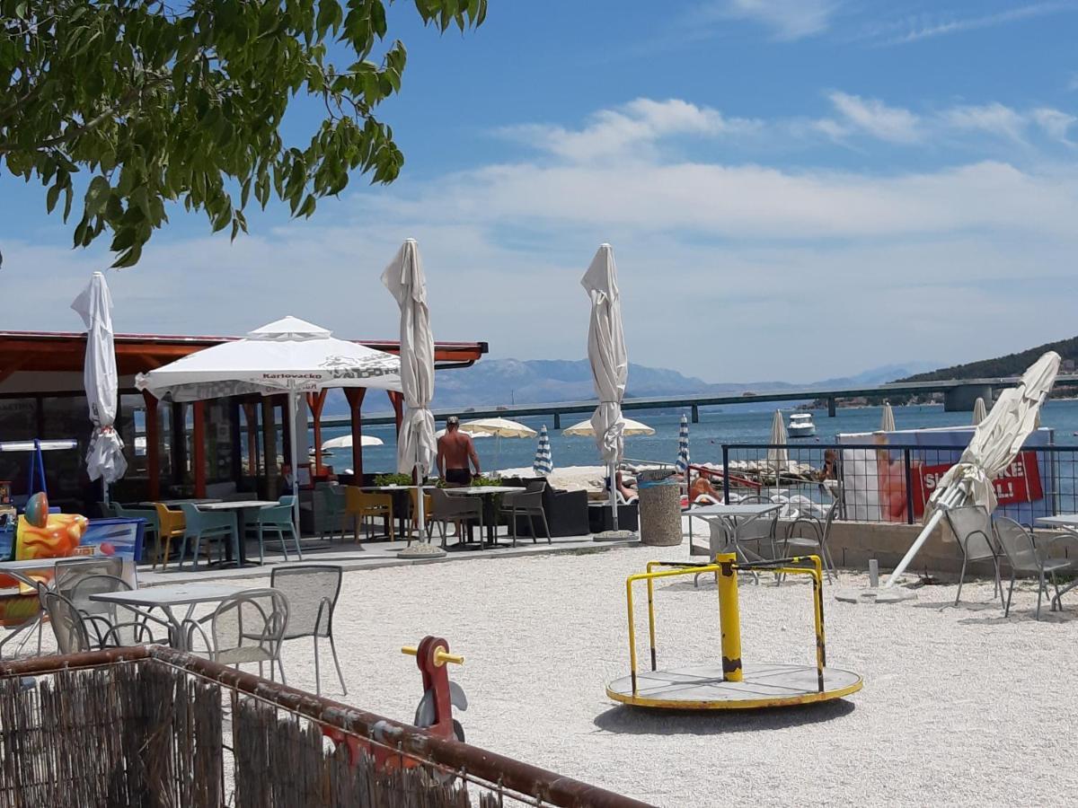 Apartman Petrovic City Center Trogir Buitenkant foto